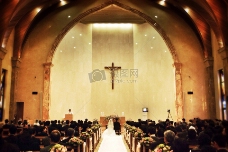 教堂里的婚礼